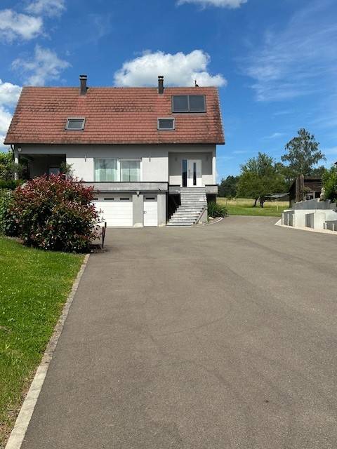 Réalisation d'une cour à St Pierre Bois