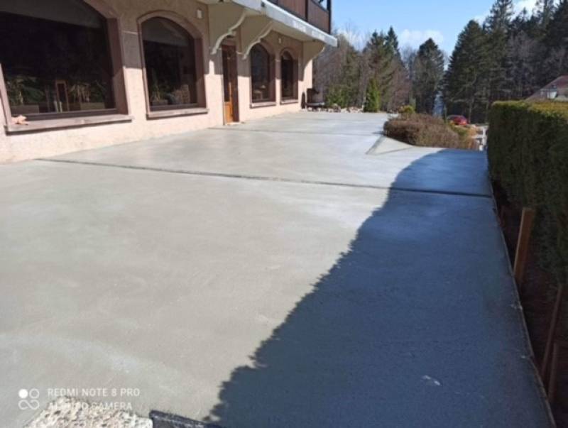 Réalisation d'un béton désactivé