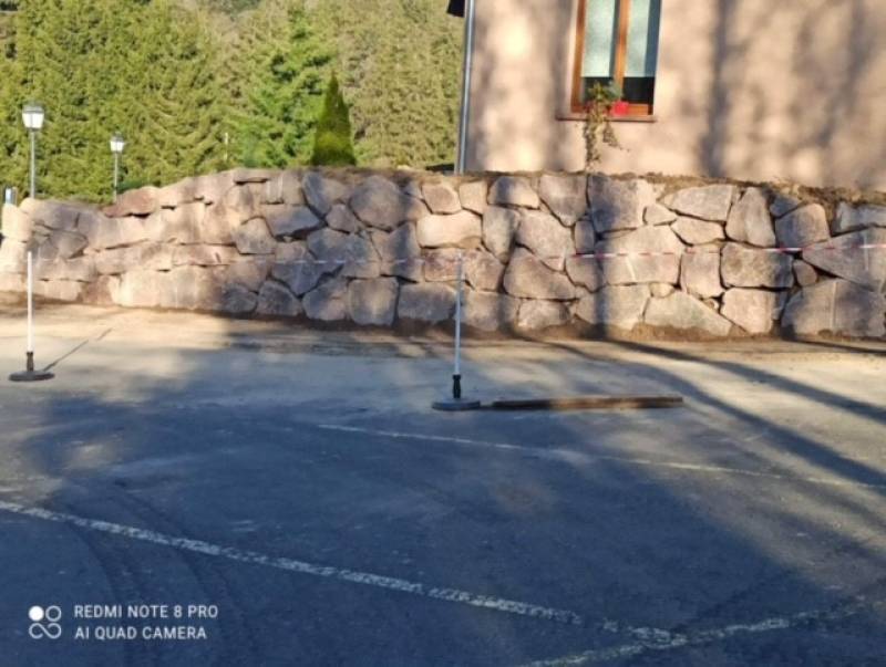 Création d'un enrochement pour l'Auberge de la Charbonnière à Bellefosse