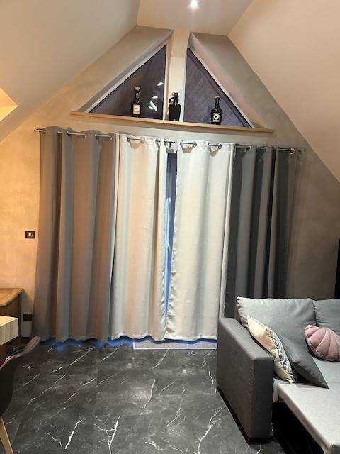 Isolation en bloc de chanvre 3x12 cm et enduit à l'argile