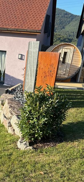 Aménagement de terrasse et pose d'un tapis de pierre à Hohwarth